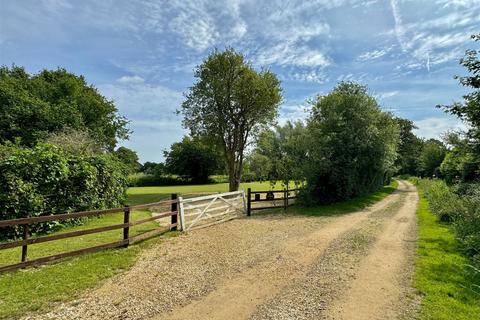 Land for sale, Cherrytree Lane, Soham, CB7 5AW