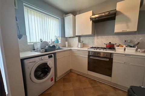 2 bedroom semi-detached house to rent, Gaskell Street, Manchester M40