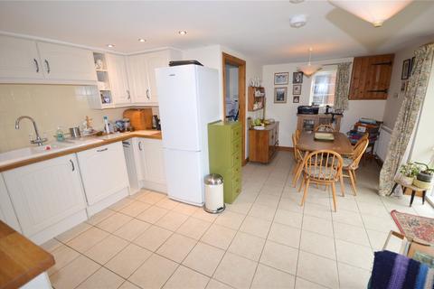 3 bedroom detached house for sale, Isfryn, Kerry, Newtown, Powys, SY16