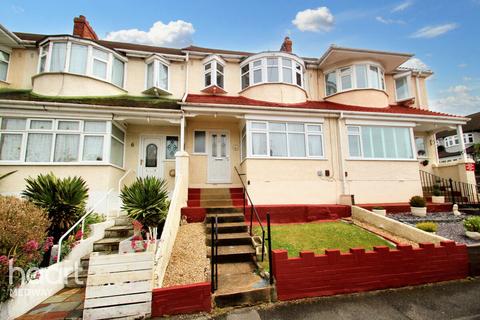 3 bedroom terraced house for sale, Central Park Gardens, Chatham