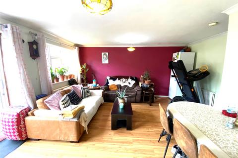 4 bedroom end of terrace house to rent, Staines-upon-Thames, Surrey TW18