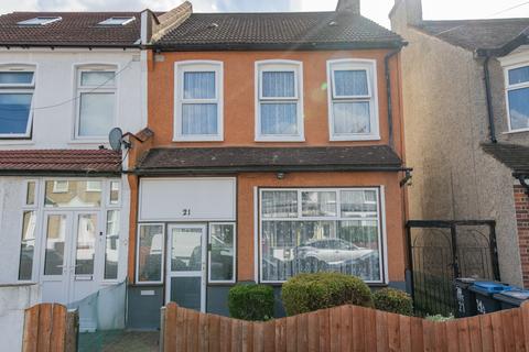 21 Upton Road, Thornton Heath, CR7 8PR