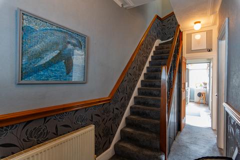 21 Upton Road, Thornton Heath, CR7 8PR