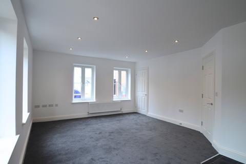 1 bedroom apartment to rent, The Beacons, Pickersleigh Avenue, Malvern, Worcestershire, WR14 2FH