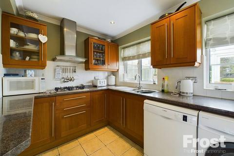 58 Cranleigh Road, Feltham, TW13 4QD