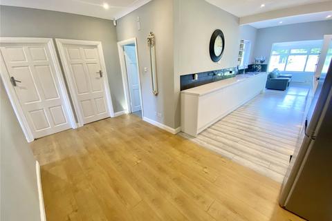 3 Gattons Way, Sidcup, DA14 5EW