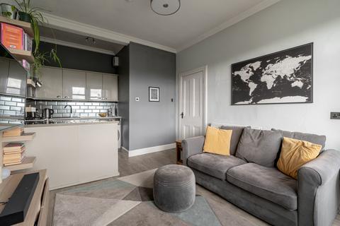 204/13 Bonnington Road, Edinburgh, EH6 5BH