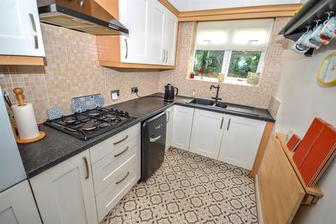 3 bedroom semi-detached house for sale, Mowbray Road, South Shields