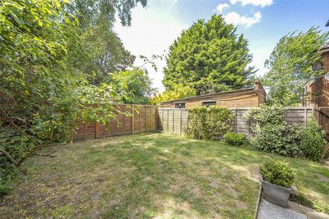 63 Georgelands, Ripley, Woking, GU23 6DG
