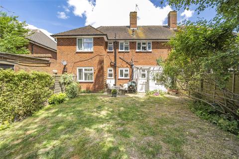 63 Georgelands, Ripley, Woking, GU23 6DG