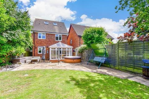 3 bedroom detached house for sale, Swift Close, Ridgewood, Uckfield, East Sussex