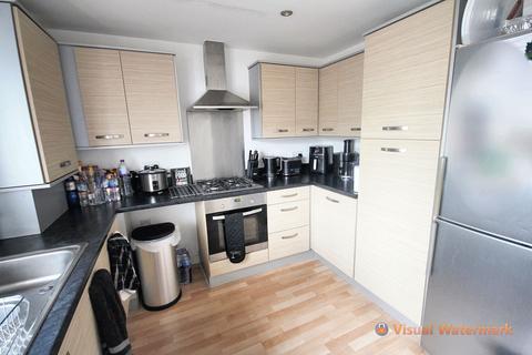 1 bedroom ground floor flat for sale, Albacore Way, Fawn House, UB3