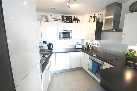 2 bedroom apartment to rent, Argento Tower, Mapleton Road, Wandsworth, SW18