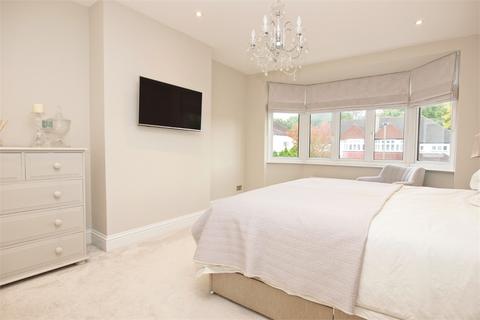 5 Bushey Way, Beckenham, BR3 6TA