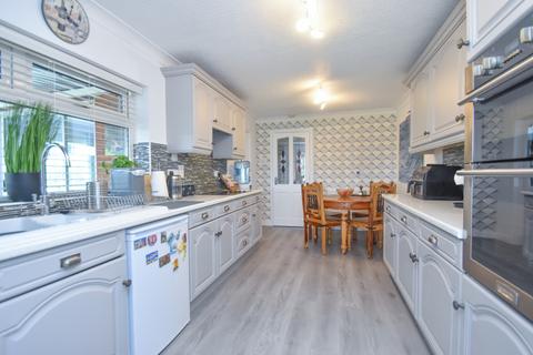 3 bedroom bungalow for sale, Croft Lane, Croft, PE24