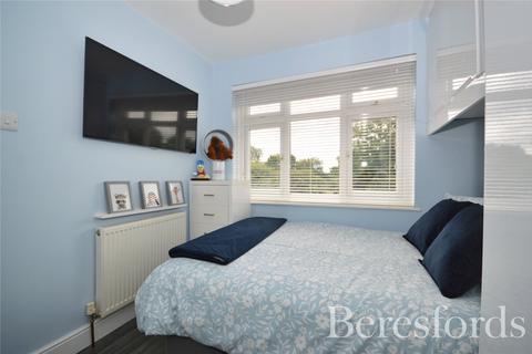 83 Linley Crescent, Romford, RM7 8RB