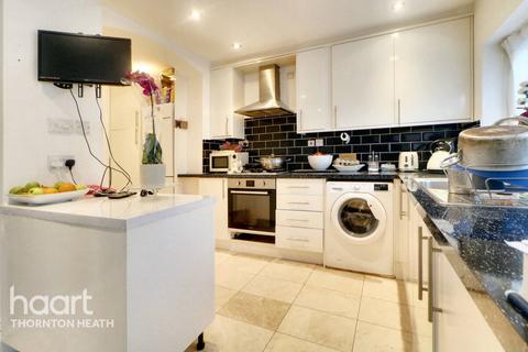 142 Richmond Road, Thornton Heath, CR7 7QD
