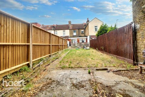 142 Richmond Road, Thornton Heath, CR7 7QD
