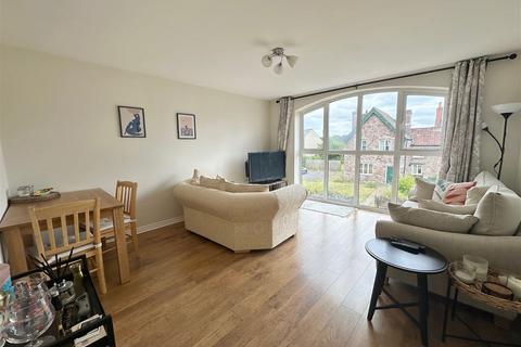 3 bedroom flat for sale, Weston Road, Long Ashton