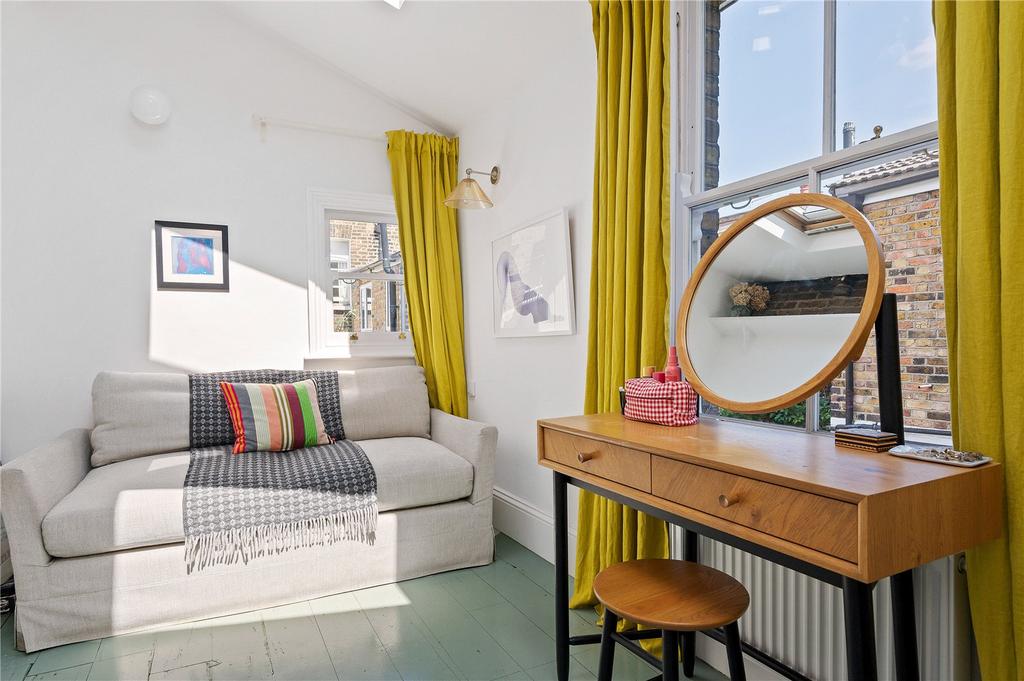 Secondary Bedroom