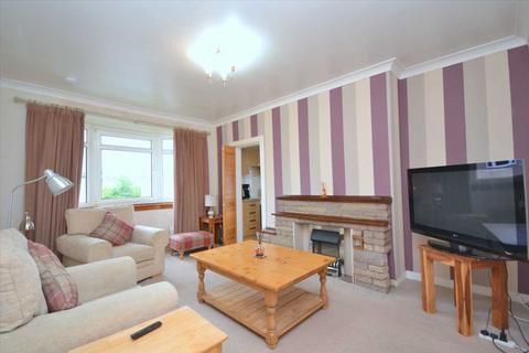 3 bedroom flat for sale, Croftfoot, Glasgow G44