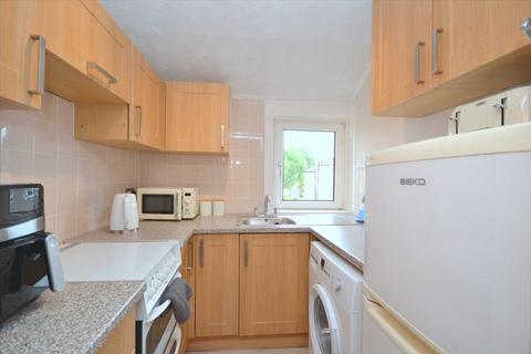 3 bedroom flat for sale, Croftfoot, Glasgow G44