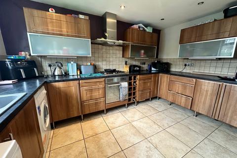 3 bedroom semi-detached house for sale, Vinery Grove, Denton, Manchester
