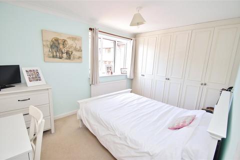 8 Cartref Close, Verwood, BH31 6UT