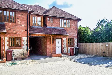 4 bedroom end of terrace house to rent, The Street, Itchenor, Chichester, West Sussex, PO20