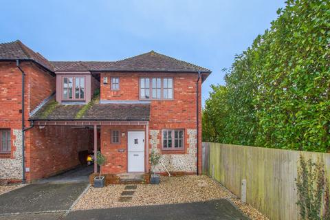 4 bedroom end of terrace house to rent, The Street, Itchenor, Chichester, West Sussex, PO20