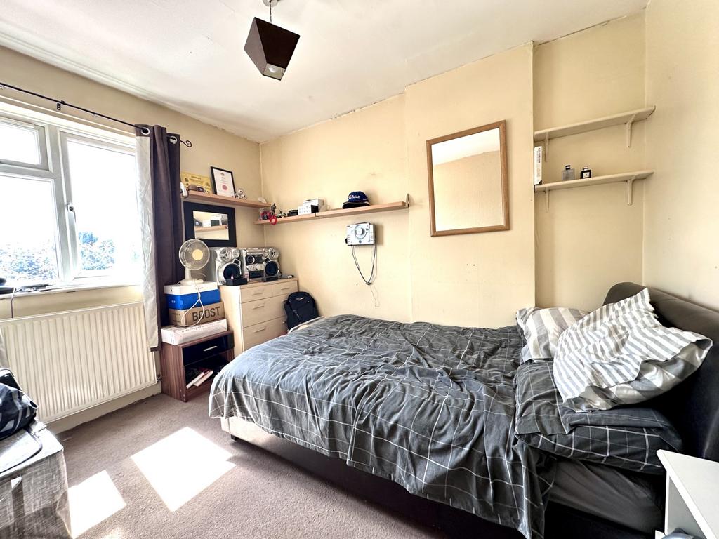 Bed 4