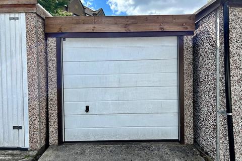 Garage to rent, Balbirnie Place, Edinburgh EH12