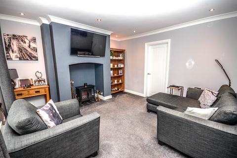 3 bedroom semi-detached house for sale, Brettanby Road, Windy Nook