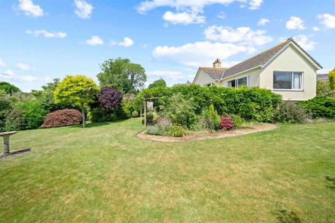 2 bedroom detached bungalow for sale, Charleton Way, West Charleton