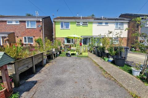 8 Evans Close, Bournemouth, BH11 8RE