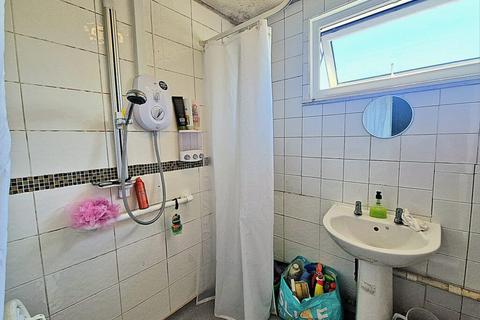 8 Evans Close, Bournemouth, BH11 8RE