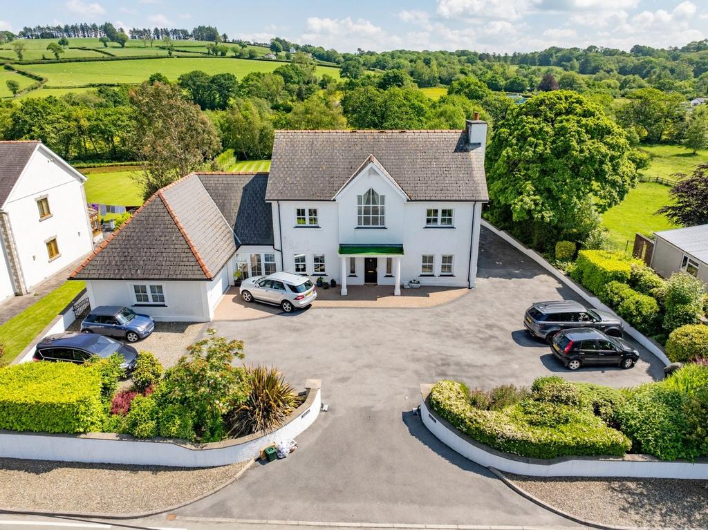 Felinfach, Lampeter, SA48 7 bed detached house for sale £725,000