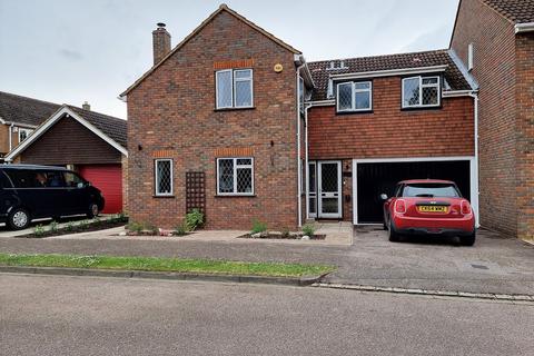 4 bedroom semi-detached house for sale, Howard Close, Haynes, Bedfordshire, MK45