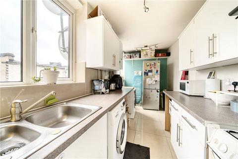 2 bedroom maisonette for sale, High Road Leyton, Leyton, London