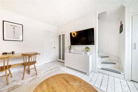 2 bedroom maisonette for sale, High Road Leyton, Leyton, London