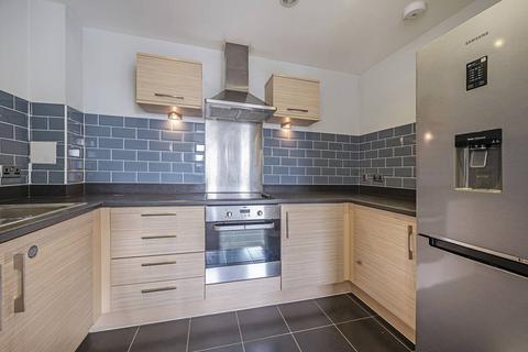 3 bedroom flat to rent, Charcot Road, Colindale, London, NW9