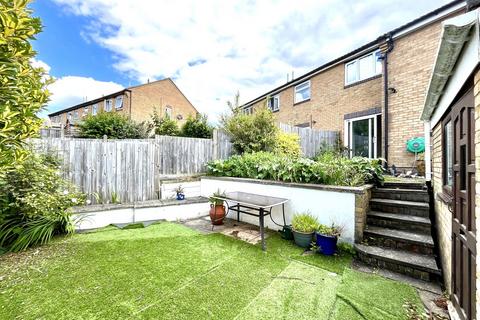 3 bedroom end of terrace house for sale, Hunting Gate Drive, Chessington, Surrey. KT9 2DQ