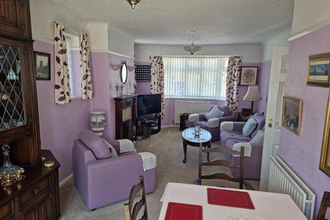 2 bedroom detached bungalow for sale, Durland Close, New Milton BH25