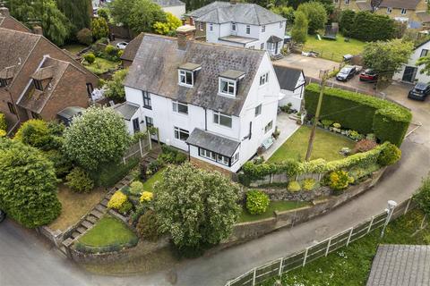 4 bedroom semi-detached house for sale, The Street, Boughton