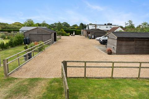 4 bedroom detached house for sale, Redbrook Street, Ashford TN26