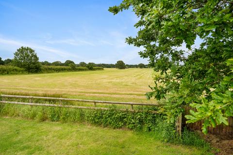 4 bedroom detached house for sale, Redbrook Street, Ashford TN26