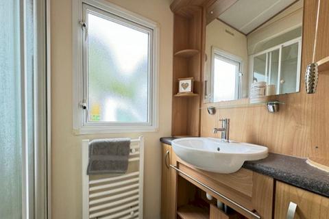 2 bedroom static caravan for sale, Nr Battle, St Leonards on Sea TN37