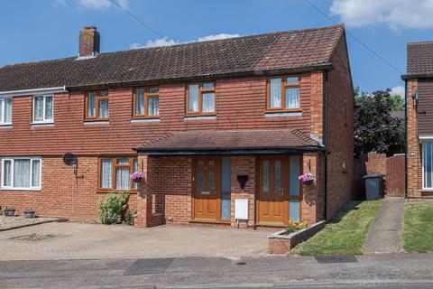 4 bedroom semi-detached house for sale, Cabell Road, Guildford, Surrey, GU2