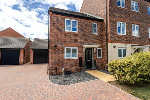 3 bedroom end of terrace house for sale, Blockley Road, Hadley, Telford, Shropshire, TF1