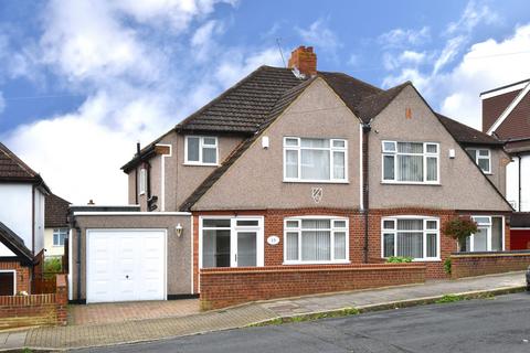 3 bedroom semi-detached house for sale, Kynaston Road, Bromley